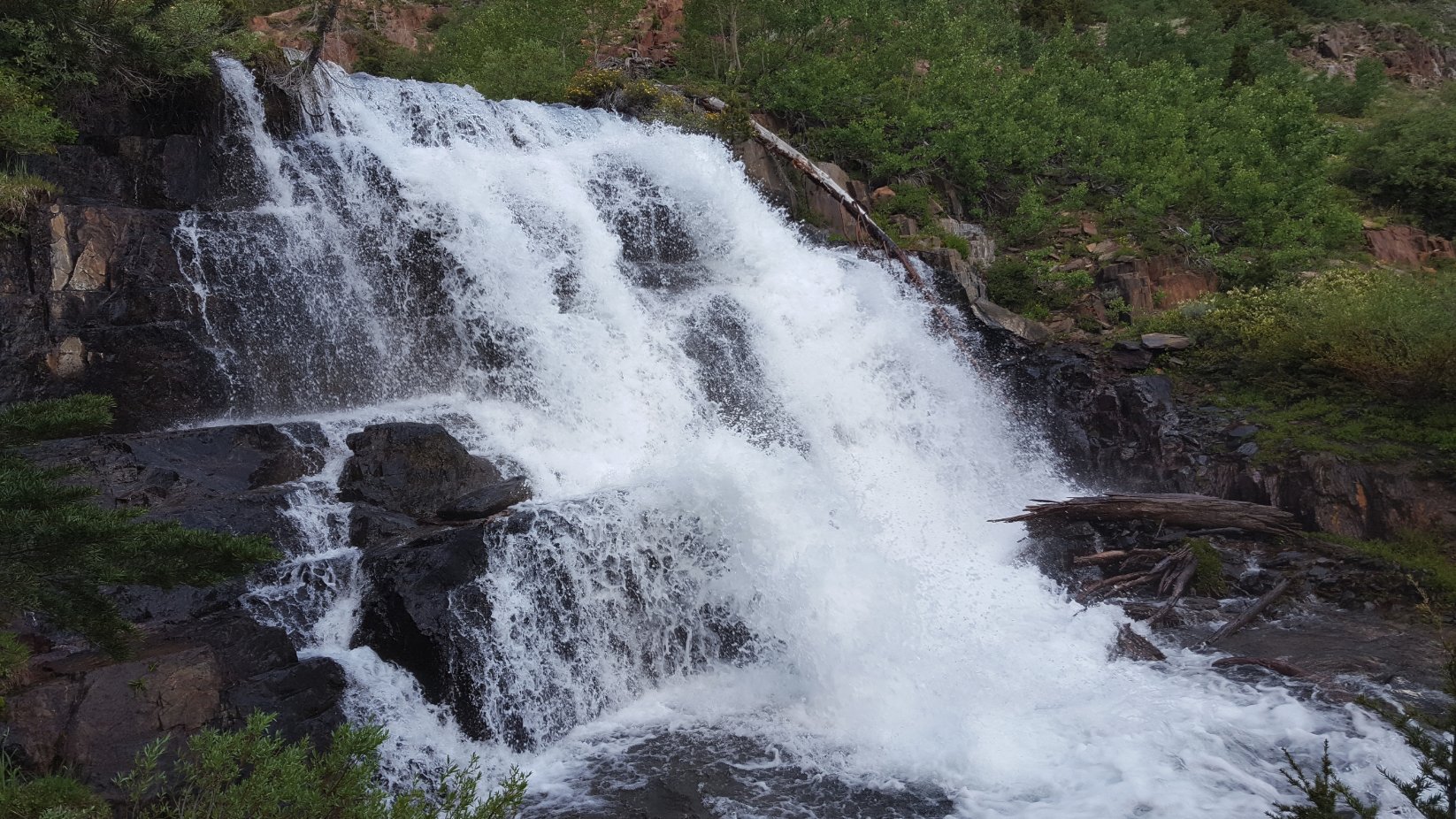 Lower Mill Creek Falls