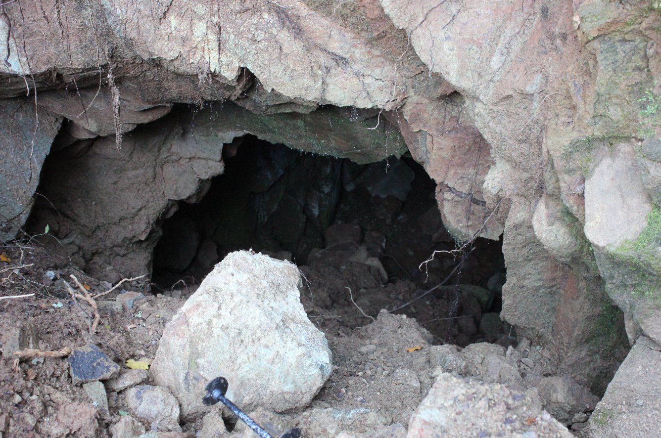 Looking into the mine